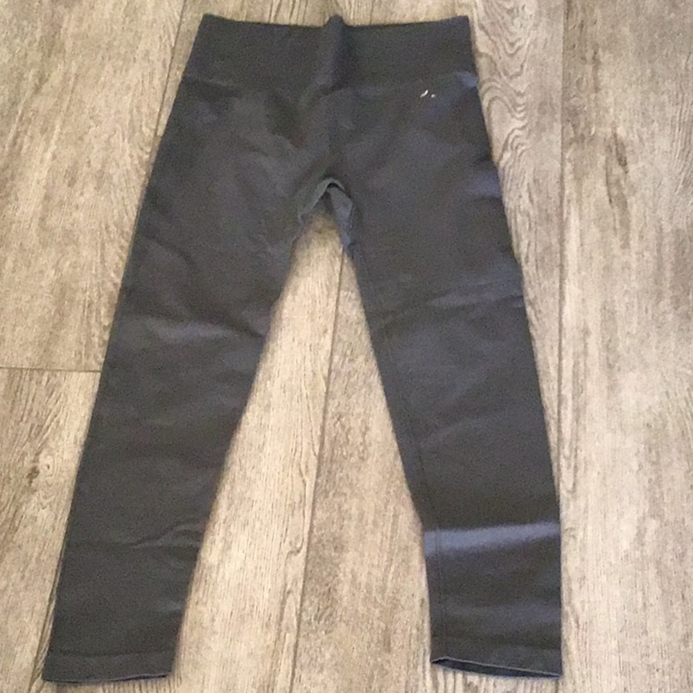 Joy Lab ladies grey legging. EUC SZ M